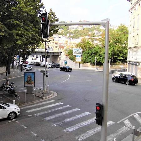 2 Spacious Bedrooms Near Riquier Station! Nice Bagian luar foto