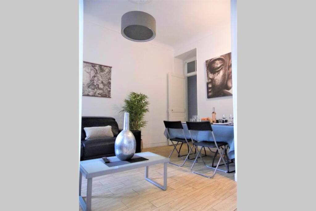 2 Spacious Bedrooms Near Riquier Station! Nice Bagian luar foto
