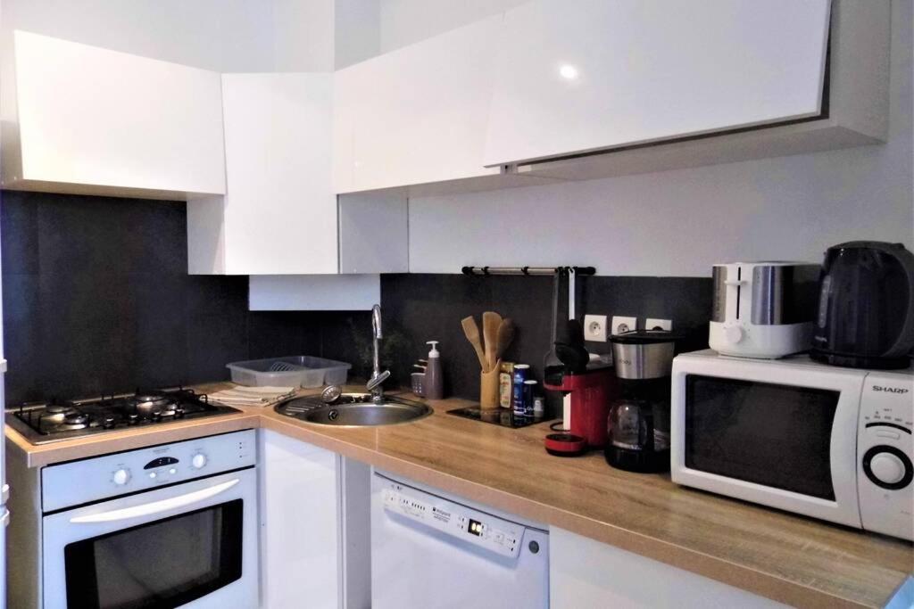 2 Spacious Bedrooms Near Riquier Station! Nice Bagian luar foto